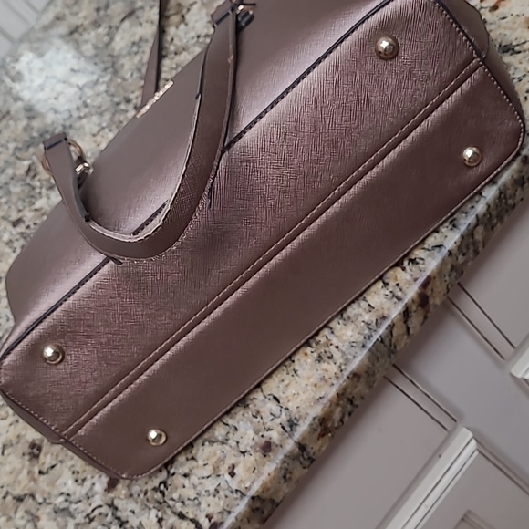 YZAOLL Gold Copper Stand-up Purse - Picture 11 of 14